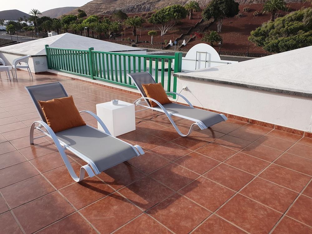 B&B Hotelito El Campo Yaiza  Exteriör bild